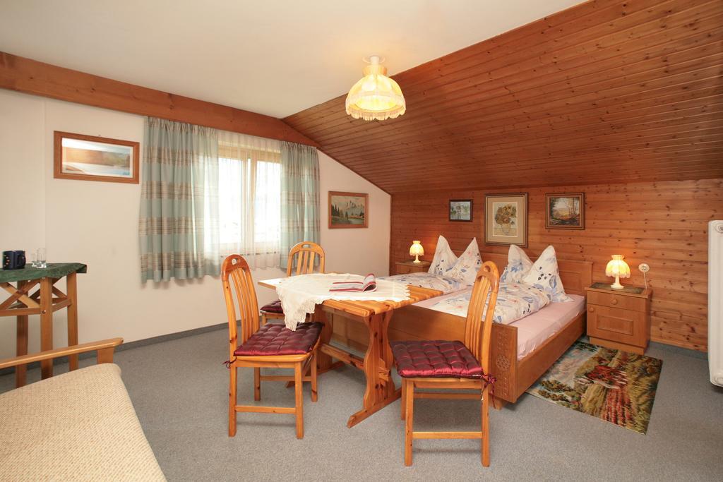 Pension Lacknerhof Piesendorf Eksteriør billede